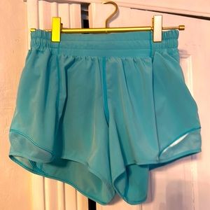 lululemon hottie hots